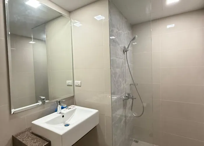 Apartamento Luxurious Modern Cozy Bayview Pool View 1 2 3 Bedrooms Near Airports Okada Solaire Moa
