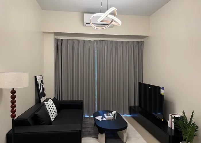 Luxurious Modern Cozy Bayview Pool View 1 2 3 Bedrooms Near Airports Okada Solaire Moa Apartamento Manila