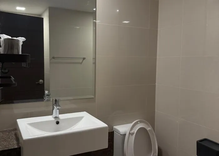 Apartamento Luxurious Modern Cozy Bayview Pool View 1 2 3 Bedrooms Near Airports Okada Solaire Moa
