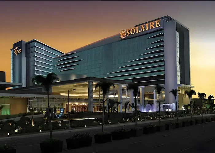 Luxurious Modern Cozy Bayview Pool View 1 2 3 Bedrooms Near Airports Okada Solaire Moa Apartamento