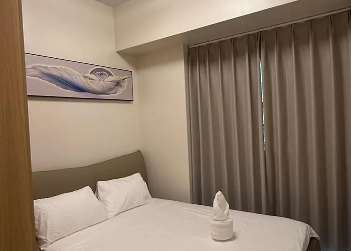 Luxurious Modern Cozy Bayview Pool View 1 2 3 Bedrooms Near Airports Okada Solaire Moa Apartamento Manila