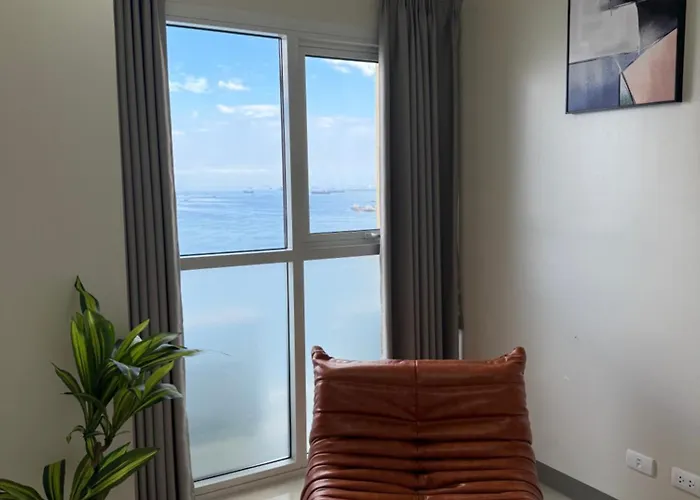 Luxurious Modern Cozy Bayview Pool View 1 2 3 Bedrooms Near Airports Okada Solaire Moa Apartamento Manila